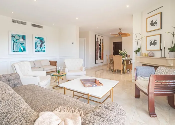 Your From * Estepona